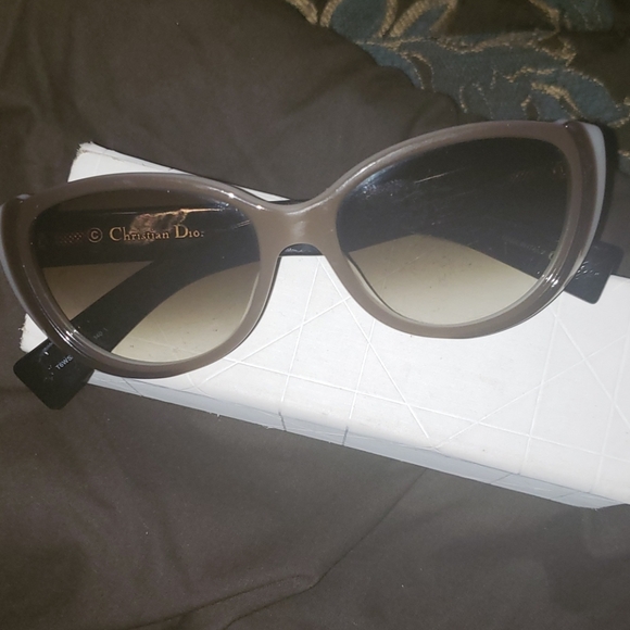 Christian Dior Sunglasses - Picture 1 of 4